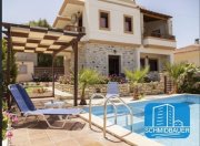 Pitsidia Traditionelle Villa aus Stein mit Swimmingpool auf Kreta Haus kaufen
